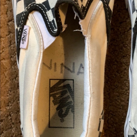 Checkered slip on vans - Picture 2 of 5